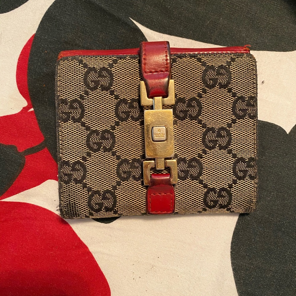 Gucci wallet